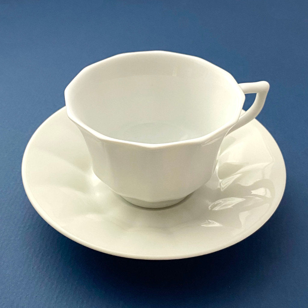 tepluste-Royal-Copenhagen-white -porcelain
