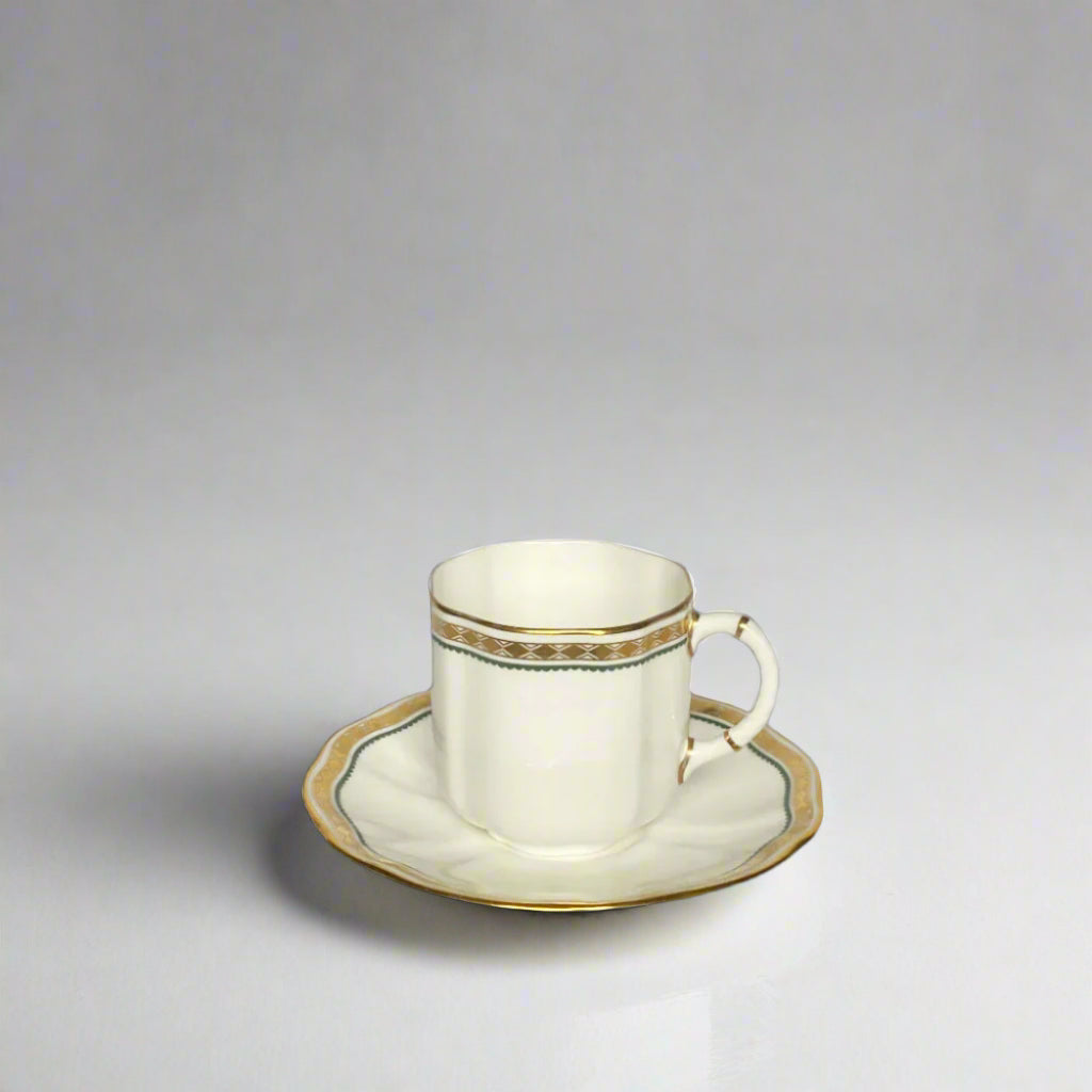 Royal Crown cup and saucer demitasse green and gold trim Porcelain-tepluste