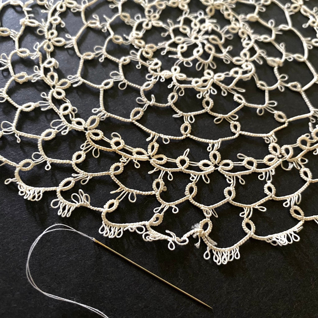 tepluste_IO_Vintage doily closeup