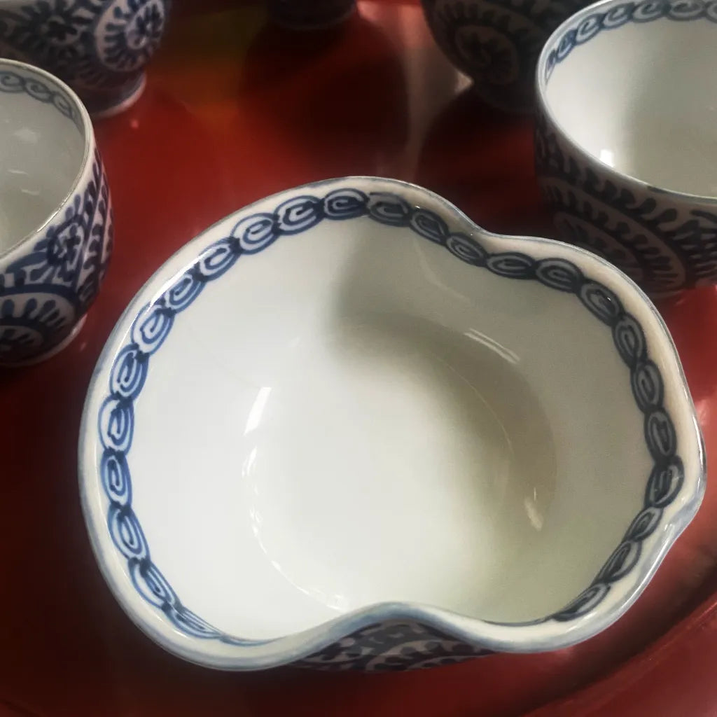 Arita Porcelain Tea Set | Genemon Kiln Blue & White - TE PLUS TE