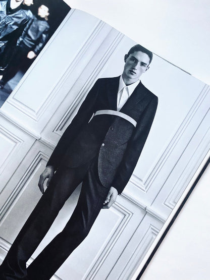 Raf Simons Book is a document of his passion as a fashion designer. Wonderful images from his time at Jil Sander, Dior and his own collections. inside page1