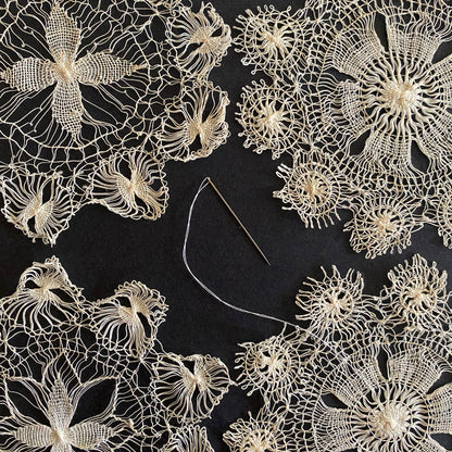 tepluste_IO_ section close up Vintage doily
