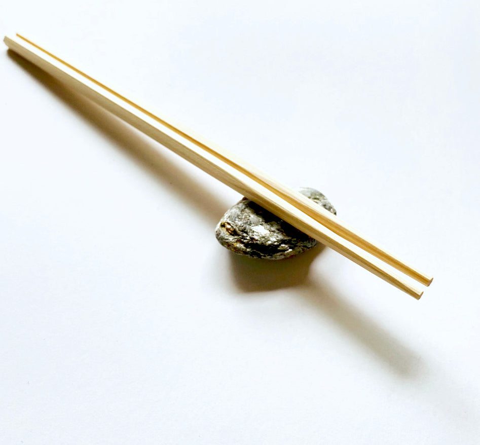 Hinoki Chopstick is crafted from sustainable Hinoki Cypress wood and is shaped in a hexagonal for better grip. For multiple reuse. No oil or chemical applied. sit on stone