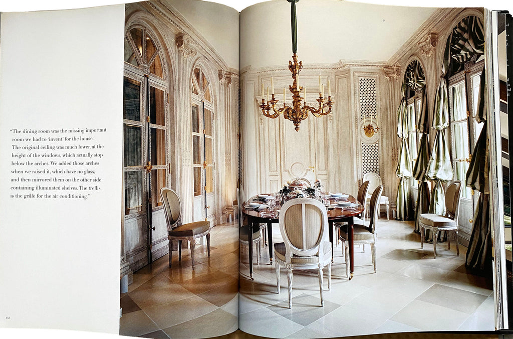 Francois Catroux innovator interior designer. He mastered the idea of being contemporary. This book looks at his work projects ranging from 1968 to the present. Te Plus Te Archive.